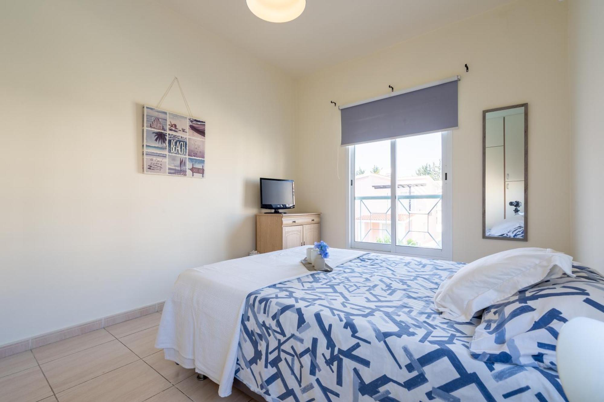 Limnos Gardens Apartment Paphos Exterior photo